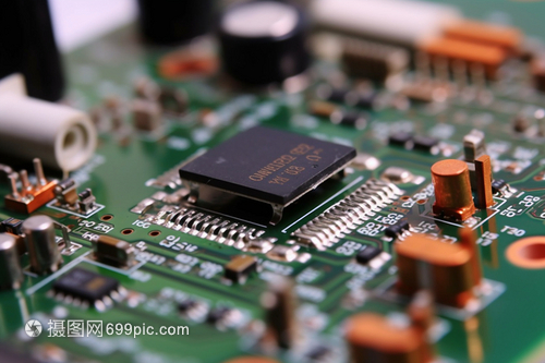 集成電路設(shè)計與電路板電子元件的協(xié)同發(fā)展